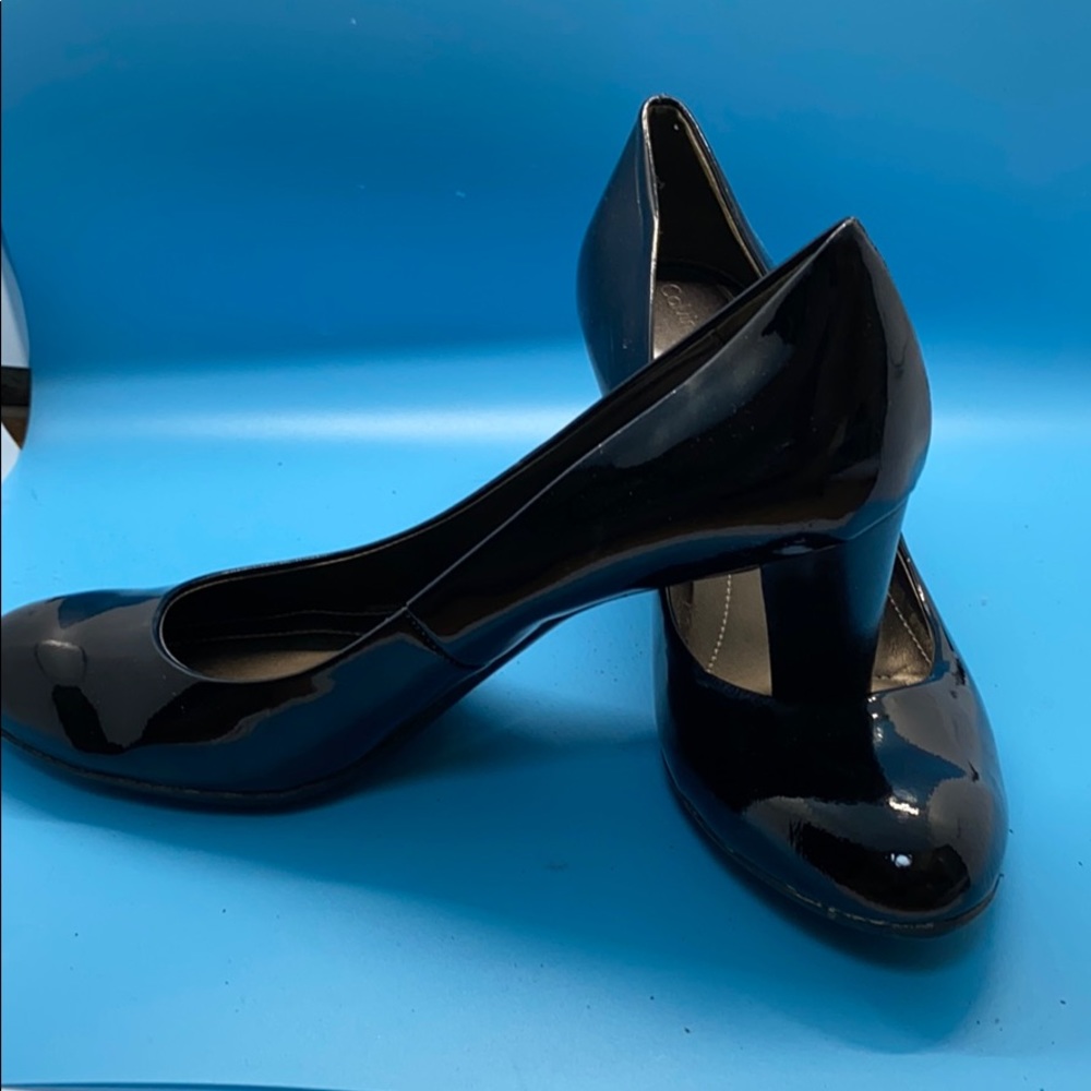 Calvin Klein Pumps